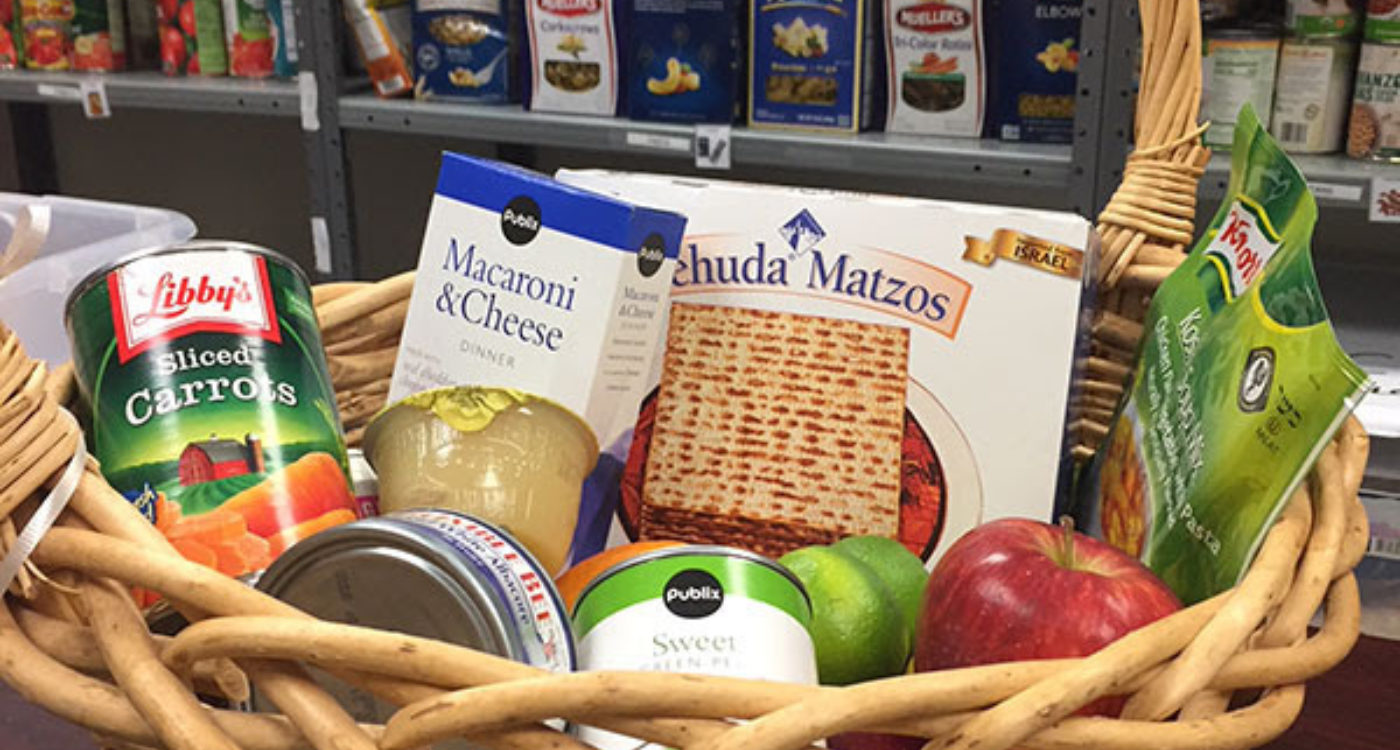 JF&CS Atlanta Kosher Food Pantry Delivers Food & Smiles to Older…