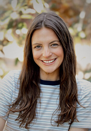 Alyssa Lebowitz, LCSW, RYT-200HR
